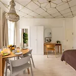 Comfortable 2br For 6 Near Tivoli & Center * Copenhagen