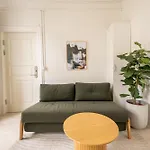 Apartment Comfortable 2br For 6 Near Tivoli & Center *