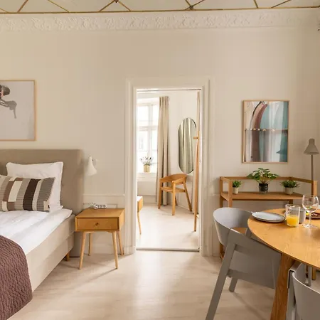 Apartament Comfortable 2br For 6 Near Tivoli & Center Kopenhaga