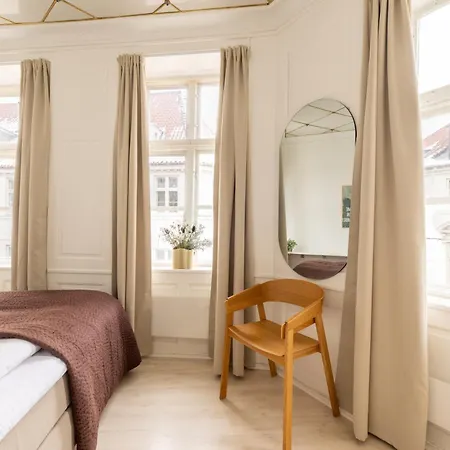 Apartament Comfortable 2br For 6 Near Tivoli & Center *