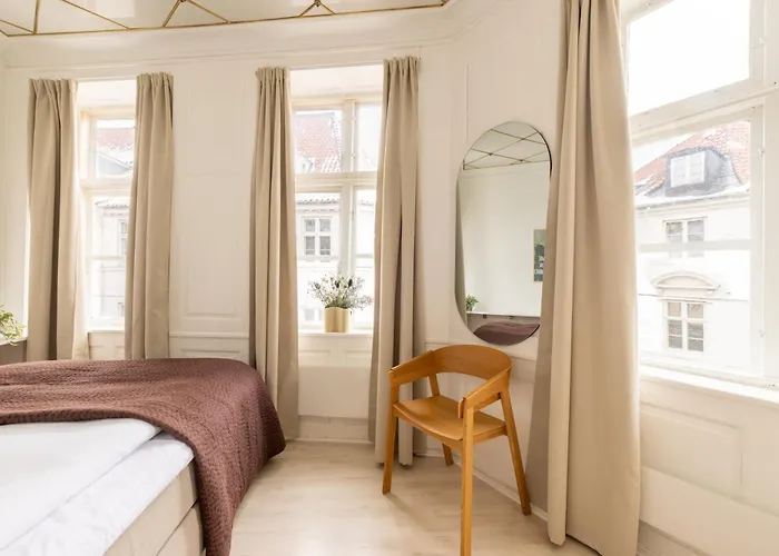 Apartment Comfortable 2br For 6 Near Tivoli & Center *