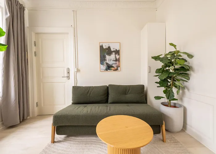 Apartment Comfortable 2br For 6 Near Tivoli & Center *