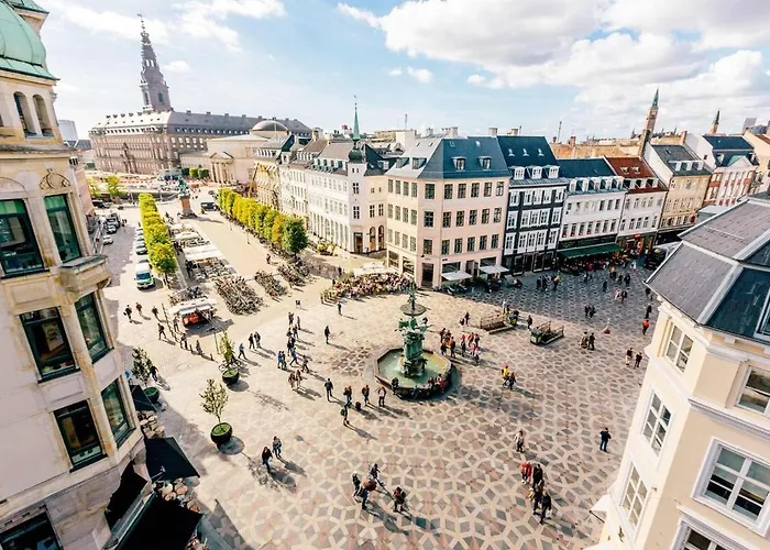 Comfortable 2br For 6 Near Tivoli & Center Apartment *